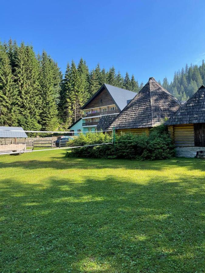 Synevyrske Ozero Синевирська Поляна Екстер'єр фото